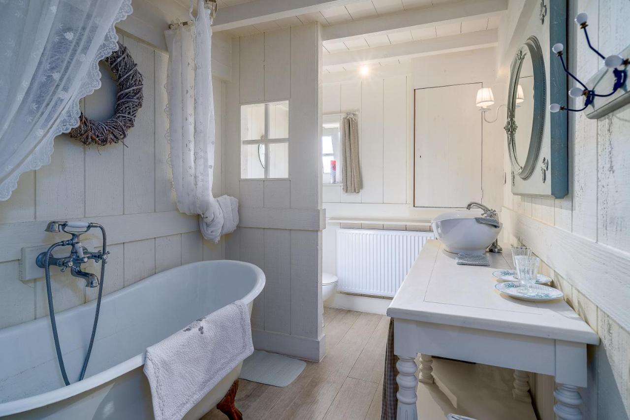 Guesthouse B&B De Loverlij Varsenare Buitenkant foto
